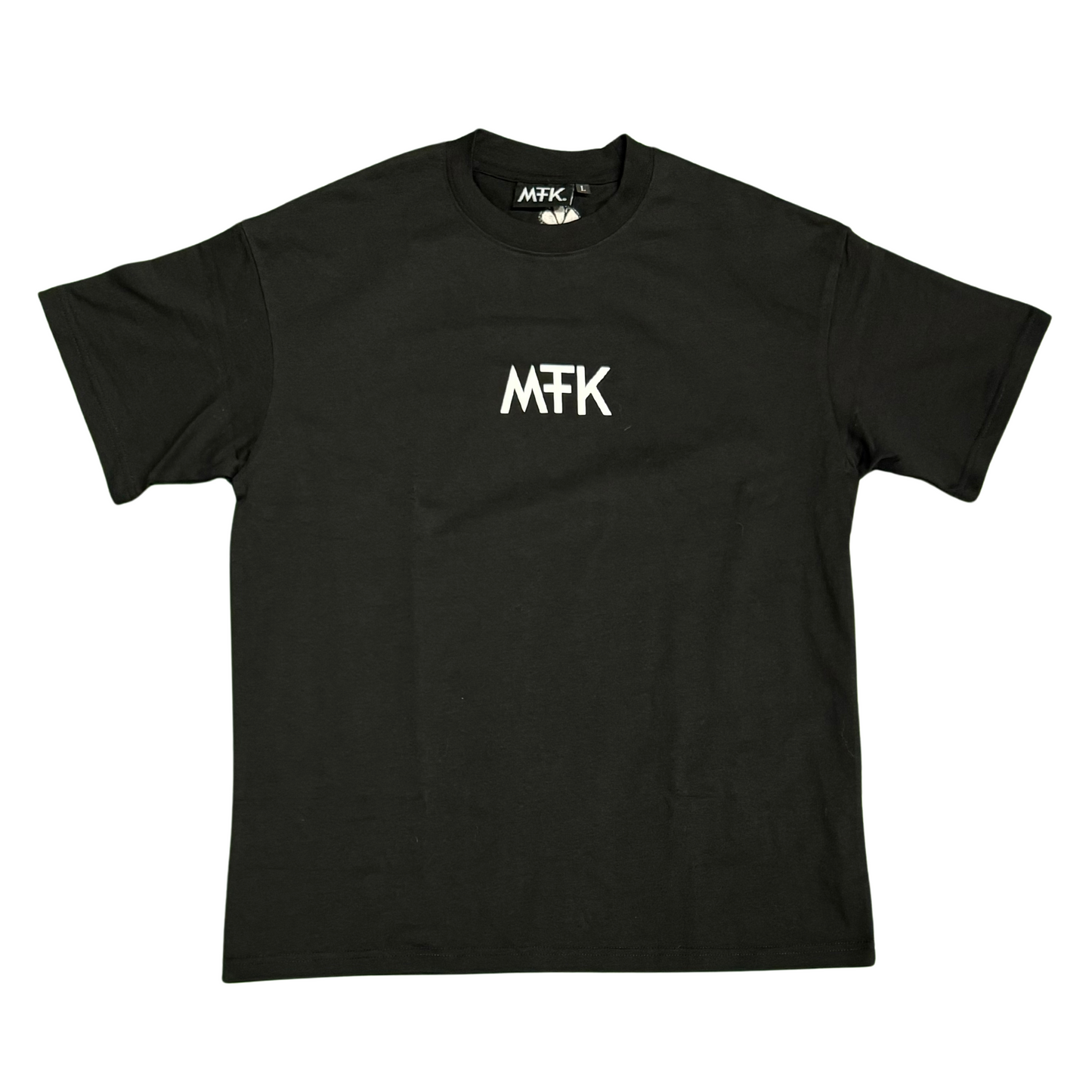 MTK LOGO T-SHIRT MEDIUM FIT IN BLACK