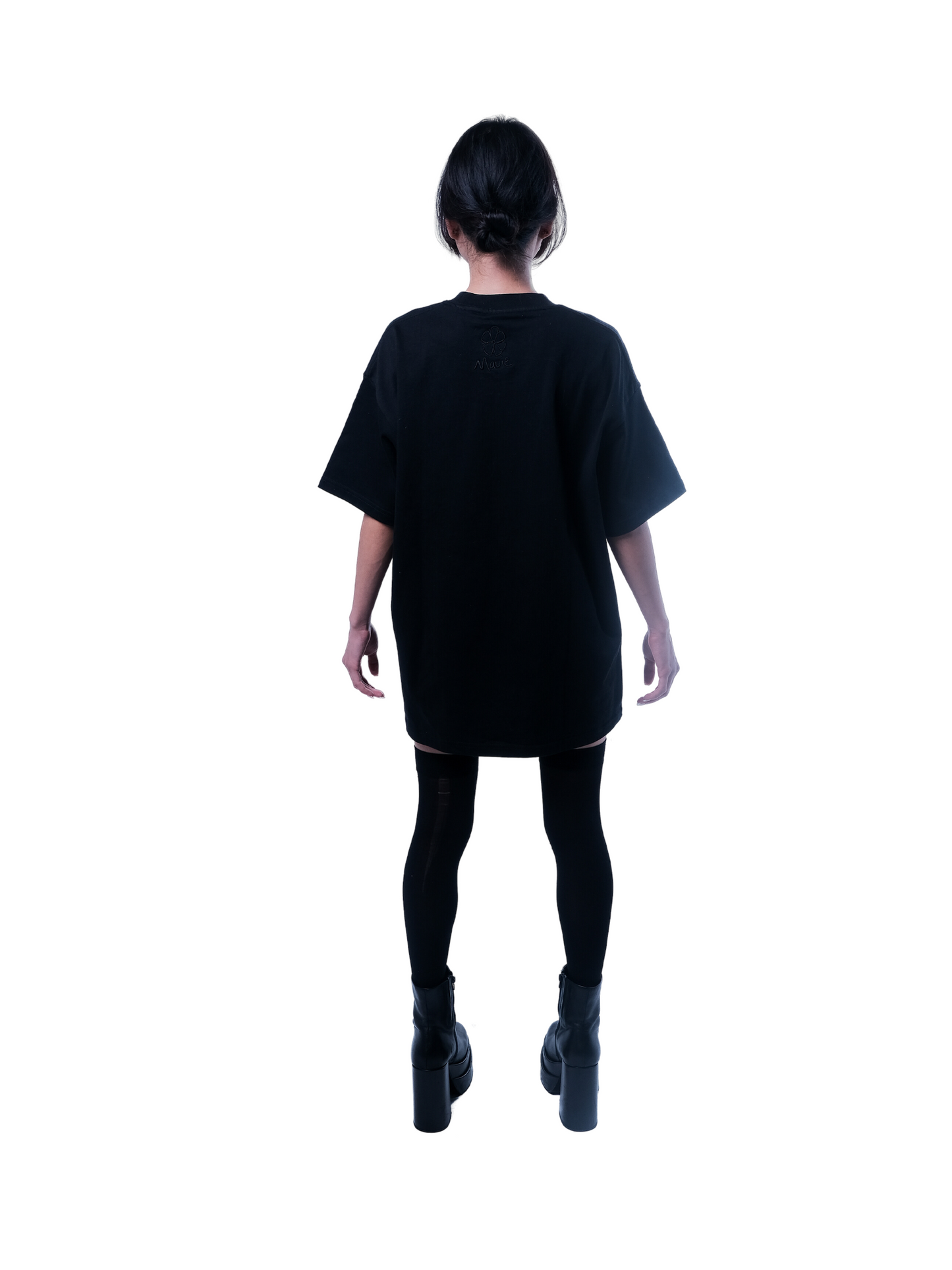 MTK LOGO T-SHIRT MEDIUM FIT IN BLACK